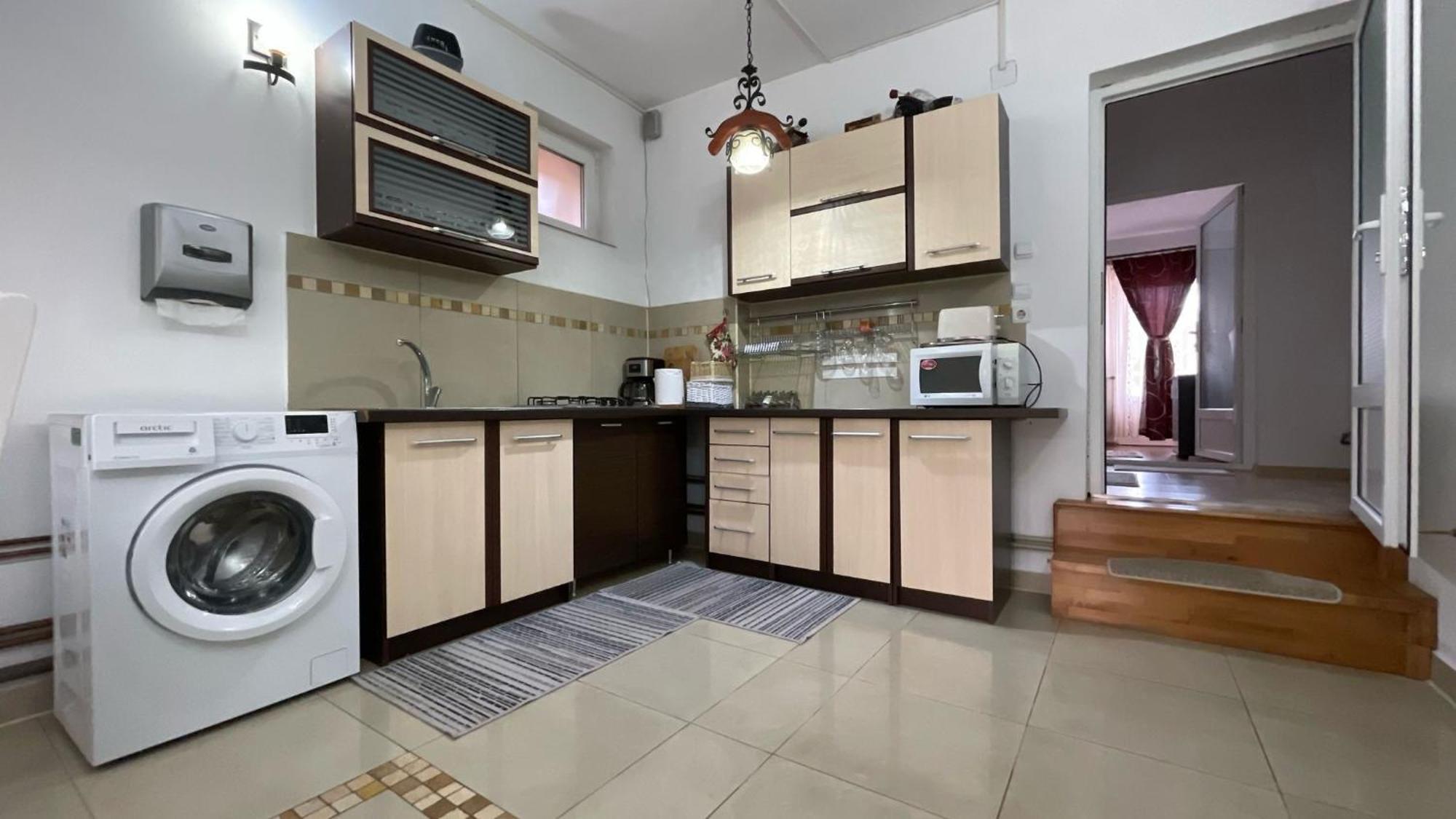 Casa Nicoladis Apartment Zarnesti Luaran gambar