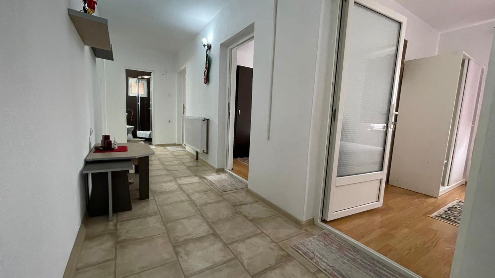 Casa Nicoladis Apartment Zarnesti Luaran gambar